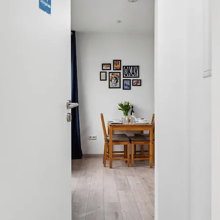 Moderne, Zentrale Und Gemuetliche Coblença