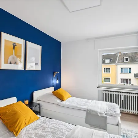 Moderne, Zentrale Und Gemuetliche Apartament
