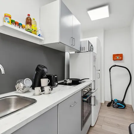 Moderne, Zentrale Und Gemuetliche *