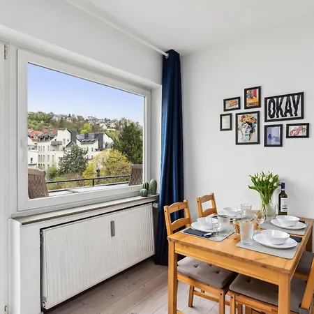 Apartament Moderne, Zentrale Und Gemuetliche Koblencja