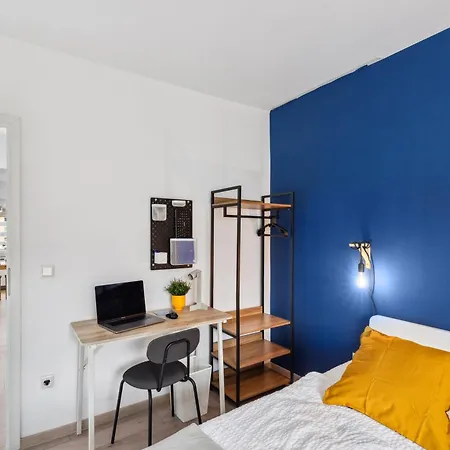 Moderne, Zentrale Und Gemuetliche Apartamento *