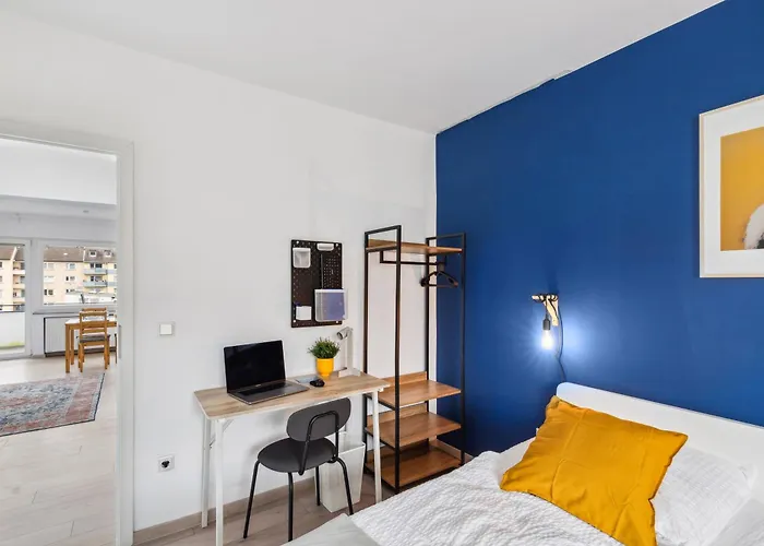 Moderne, Zentrale Und Gemuetliche Lägenhet *